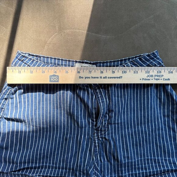 YMI Women's Denim Blue and White Striped Shorts Size 9/29 Preppy Beachy - Picture 7 of 9